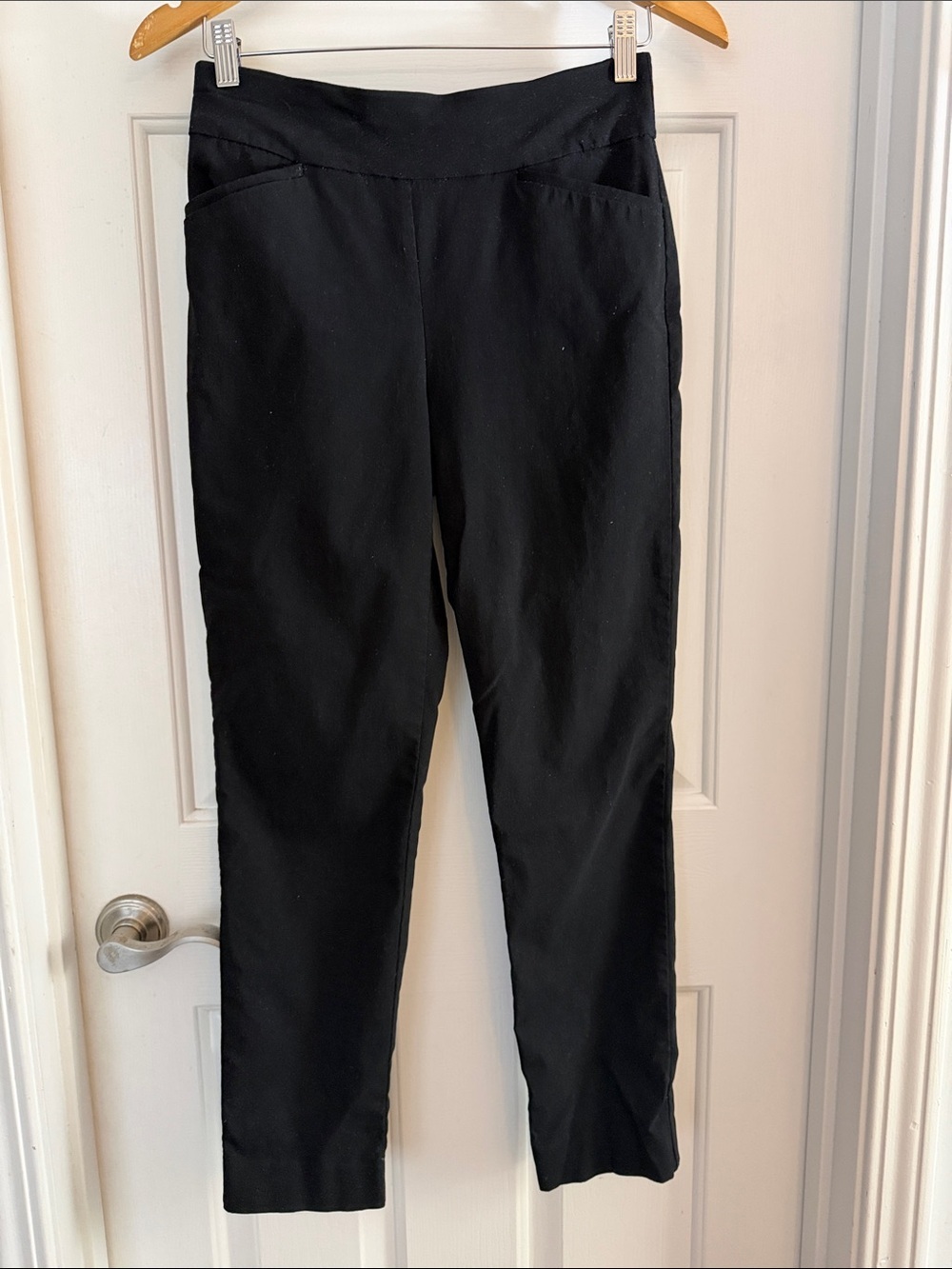 Chico's Black 'Perfect Stretch' Pull-On Pants women’s size 4